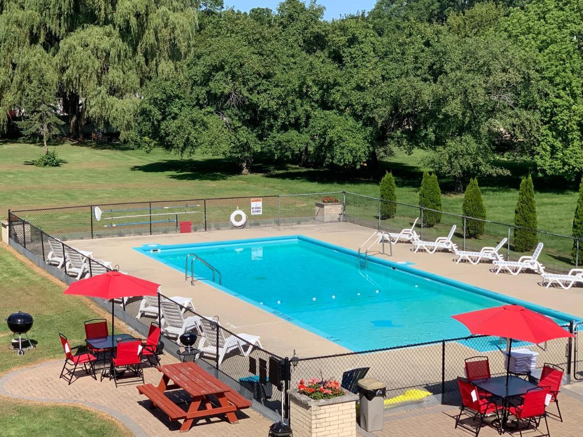 Geneva Wells Motel Lake Geneva